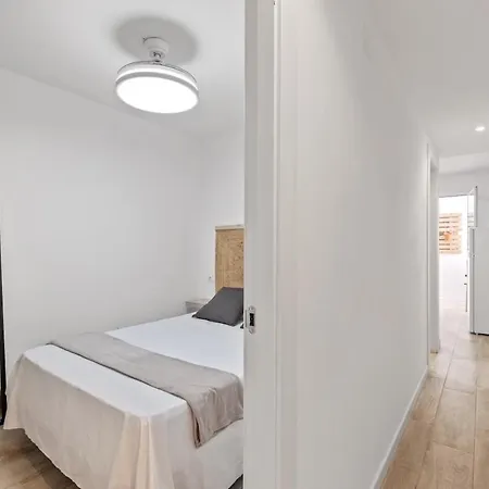 Apartment En La Playa Con Patio *
